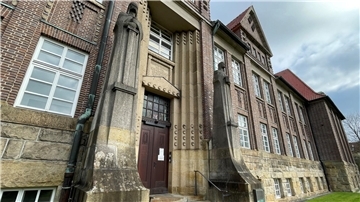 Fassade des Nordenhamer Amtsgerichts, das gerade seine Statistik für 2024 vorgelegt hat.