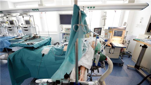 Organspende auch nach Herz-Kreislauf-Stillstand? Hirntod oder Herztod - was sollen Ärzte für eine Organentnahme feststellen müssen? (Symbolbild)