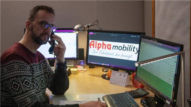 Hofft auf bessere Zeiten und Unterstützung vom Landkreis Cuxhaven: Olaf Schäffer, Geschäftsführer des privaten Fahrdienstes Alpha Mobility in Dorum.