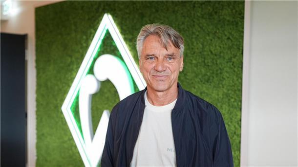 Werder Bremen bestätigt: Steffen wird Werner-Nachfolger Horst Steffen wird als neuer Werder-Trainer präsentiert.