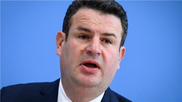 Hubertus Heil sei aber der festen Überzeugung, dass man in Krisenzeiten den Menschen nicht die soziale Sicherheit nehmen könne.