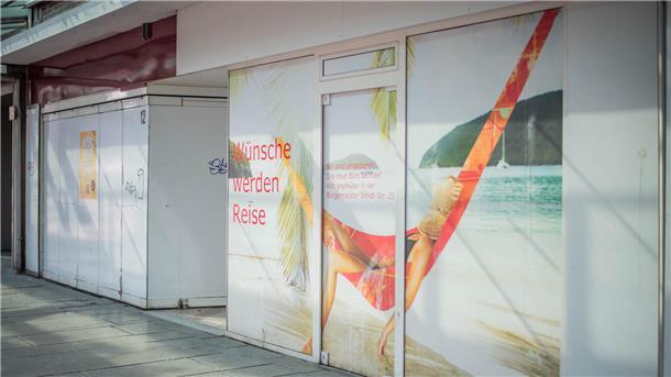 Ideenwettbewerb "Freiraum" zur mietfreien Nutzung von drei Ladenlokalen in der Bremerhavener Innenstadt. Im Bild: Laden 3 in der Fußgängerzone, ehemals Reisebüro, noch Leerstand.