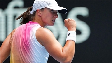 Iga Swiatek zeigt sich weiter in Topform bei den Australian Open