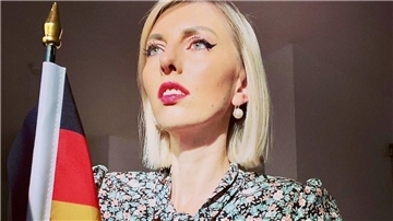 Ihre Follower feiern Melissa Timke auf TikTok als Vorbild. Andere kritisieren ihre Botschaften und die Machart der Videos.