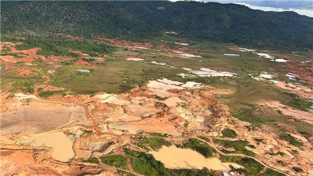 Flüsse tragen weit mehr Quecksilber in Ozeane als 1850 Illegaler Goldabbau im Amazonas