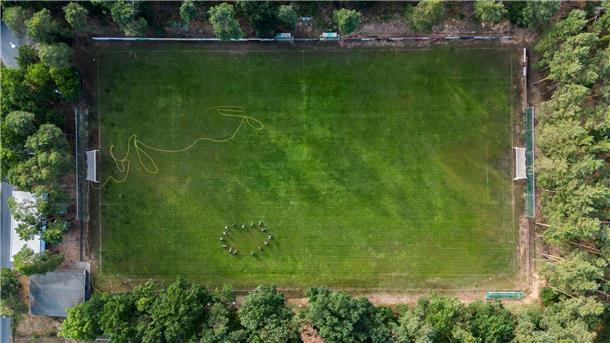 Im Amateurfußball in Deutschland gab es in der vergangenen Spielzeit weniger Diskriminierungs- und Gewaltvorfälle als im Jahr zuvor