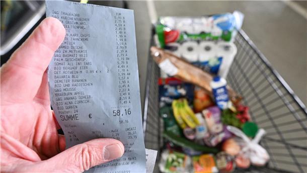 Inflation verharrt im April bei 2,2 Prozent Im April mussten Verbraucher für Nahrungsmittel 0,5 Prozent mehr zahlen als ein Jahr zuvor.