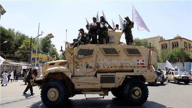 Bundesregierung: Aufnahmezusage für Afghanen gilt zwei Jahre Im August 2024 feierten die islamistischen Taliban den dritten Jahrestag des Abzugs der US-geführten Truppen aus Afghanistan. (Archiv)