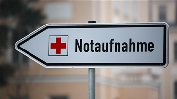 Im Fall der Fälle sollte sofort die Notaufnahme aufgesucht werden.