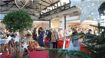 Im Fischbahnhof wird am kommenden Wochenende ein winterlicher Kunsthandwerkermarkt veranstaltet.