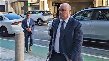 Im jahrelangen Streit um Betrugsvorwürfe bei einem milliardenschweren Zukauf des Computer-Riesen HP wurden Lynch und der Finanz-Manager Stephen Keith Chamberlain von den Geschworenen in San Francisco freigesprochen, wie US-Medien aus dem Gerichtssaal berichteten.