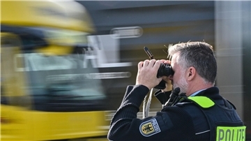 Im Kampf gegen illegale Migration geht die Polizei auch gegen Schleuser vor - doch es mangelt an Personal und Technik.