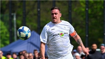Im Kreisliga-Spiel mit Max Kruse eskalierte die Situation.