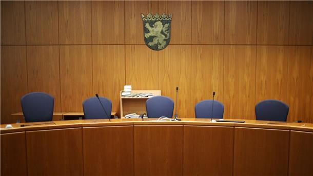 Kind erstickt 1988 in Sack: Neuer Prozessbeginn Im Landgericht in Frankfurt am Main wird ein Mordfall erneut verhandelt.