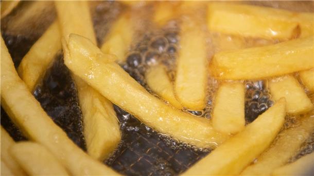 Pommes-frites-Weltmeisterschaft startet in Nordfrankreich Im nordfranzösischen Arras findet die erste Pommes frites-Weltmeisterschaft statt.