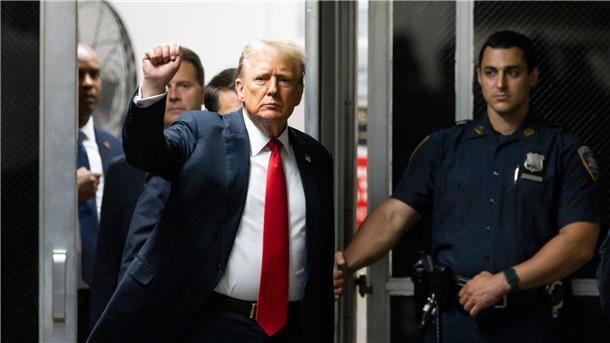 Im Prozess gegen Donald Trump haben Anklage und Verteidigung ihre Plädoyers gehalten.