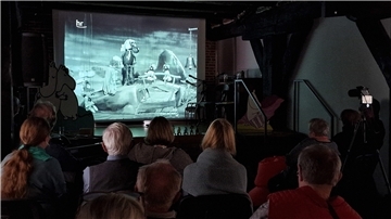 Im Schiffahrtsmuseum Unterweser wurde der Film „Die Muminfamilie - Das große Fest“ von 1959 gezeigt.