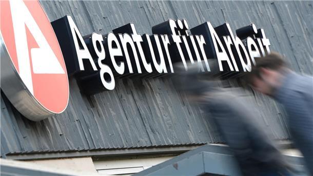 Im September waren in Bremerhaven weniger Menschen arbeitslos als noch im Vormonat.