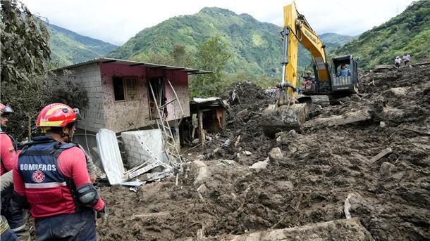 Mindestens 18 Tote nach Unwettern in Lateinamerika Im südamerikanischen Ecuador meldete die Polizei sieben Tote, 20 Vermisste und 16 Verletzte.