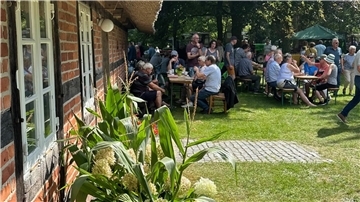 Im und rund um das Hüßelhus in Sandbostel findet das Sommerfest am 18. August statt.