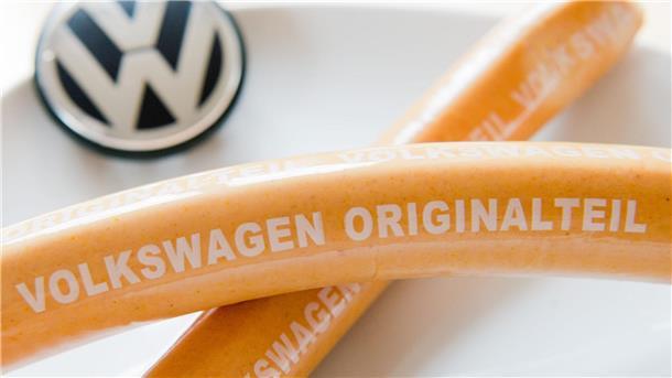 Die VW-Currywurst kehrt zurück Im Wolfsburger Vorstandshochhaus steht die VW-Currywurst bald wieder auf dem Speiseplan.