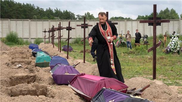 Zahl der Toten durch bewaffnete Konflikte verdoppelt Im Zuge des russischen Angriffskrieges wurden viele Menschen getötet.