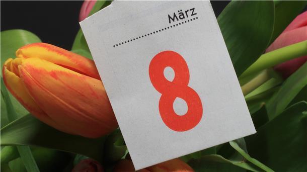 In Berlin ist der 8. März (Frauentag) seit 2019 Feiertag. In Niedersachsen ist er einer von drei möglichen Kandidaten für einen neuen Feiertag.
