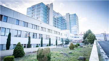 In den Bremerhavener Kliniken – wie hier in Reinkenheide – waren am Wochenende die Kapazitäten für Corona-Patienten erschöpft.