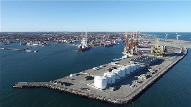 Luftbild der Hafenanlagen von Frederikshavn