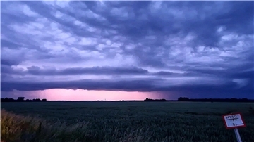 In den nächsten Tagen erwartet der Deutsche Wetterdienst Hitze und Gewitter in Deutschland.