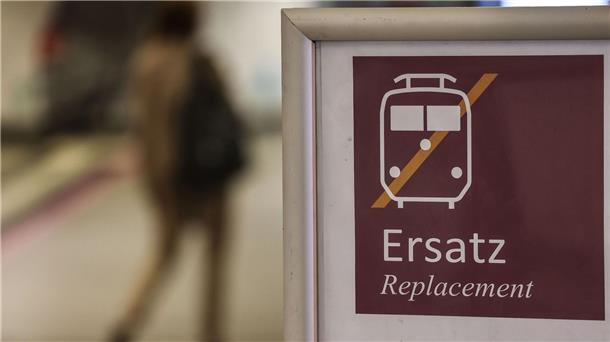 Bahn sperrt um Ostern wichtige Verbindung im Ruhrgebiet In den Osterferien sperrt die Bahn erneut eine wichtige Verbindung im Ruhrgebiet.