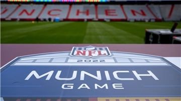 In der Allianz Arena im München findet zum ersten Mal ein Spiel der NFL in Deutschland statt. 