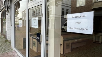 In der Arko-Filiale in der Nordenhamer Fußgängerzone gingen die Lichter aus. Zum Glück fand sich eine Nachnutzung für das Ladenlokal.