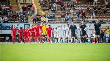 In der kommenden Saison wird es weiterhin Bremen-Liga-Fußball mit dem OSC Bremerhaven im Nordseestadion geben.