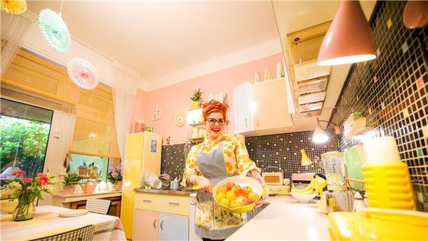 In der Küche von Kitty Steiner scheint die Zeit stehen geblieben zu sein.