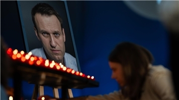 In der Marienkirche in Berlin wurde an den verstorbenen Kremlkritiker Alexej Nawalny gedacht.