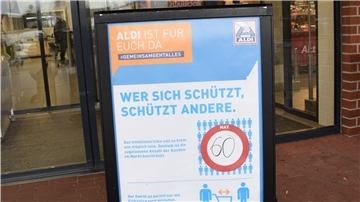 In der Nordenhamer Aldi-Filiale am Mittelweg können im Moment bis zu 60 Personen gleichzeitig einkaufen.