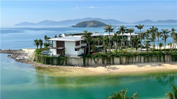 In der Region von Nha Trang hatte ein Taifun viele Korallen zerstört.