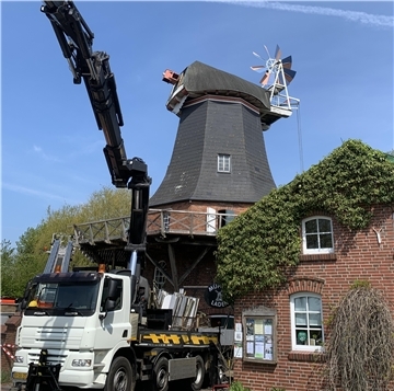 In der vergangenen Woche wurden der Seefelder Mühle die Flügel abmontiert.