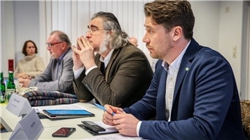 In der zerstrittenen Bremer AfD haben zwei Lager jeweils eine eigene Liste für die Bürgerschaftswahl am 14. Mai 2023 aufgestellt