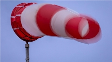 DWD: Orkanartige Böen in der Nacht an Nordseeküste möglich In der zweiten Nachthälfte bis zum Morgen wird es nach Einschätzung des Deutschen Wetterdienstes (DWD) vor allem an der Nordseeküste stürmisch.