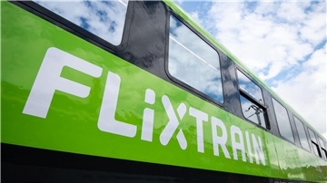 In Deutschland ist Flix mit seinem Flixtrain auch im Fernverkehr auf der Schiene aktiv.