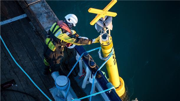In dieser Woche sind vor Helgoland die Tonnen gesetzt worden, die das künftige Testzentrum markieren.
