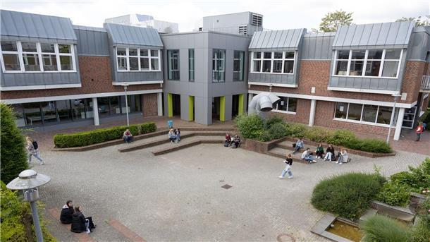 Minister will Gespräche über Zukunft der Uni Vechta führen In einem Brief fordern Vertreter aus der Region Vechta Niedersachsens Wissenschaftsminister Falko Mohrs auf, die Führungsfrage an der Uni Vechta zu klären. (Archivbild)