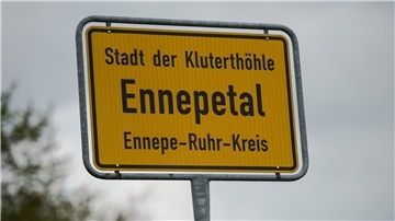 In einem Pflegeheim im nordrhein-westfälischen Ennepetal ist es zu sexuellen Übergriffen an demenzkranken Menschen gekommen.