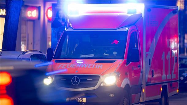 Mehr als 30 Verletzte nach Kohlenmonoxid-Austritt in Jena In einer Kartbahn-Halle in Jena haben Einsatzkräfte eine erhöhte Konzentration von Kohlenmonoxid festgestellt (Symbolbild).