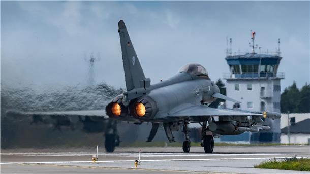 In Estland kontrollieren deutsche Eurofighter im Nato-Auftrag den Luftraum über dem Baltikum.