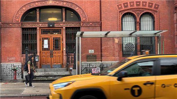 Der langsame Abschied vom Taxi-Beige In New York sind die klassischen Taxis als „Yellow Cabs“ bekannt. (Archivbild)