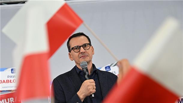 Wie die PiS die Wende in Polen verzögert In spätestens 14 Tagen muss Mateusz Morawiecki im Parlament die Vertrauensfrage stellen - und sein Kabinett wird krachend durchfallen. Polnische Medien spotten über die „Zwei-Wochen-Regierung“ und „Morawieckis Krippenspiel“.