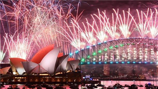 Sydney plant gigantisches Silvesterfeuerwerk In Sydney soll das Feuerwerk in der Silvesternacht diesmal größer werden als je zuvor. (Archivbild vom letzten Jahr)